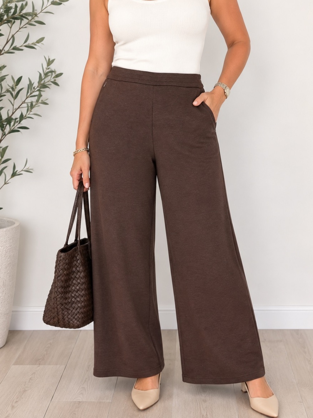 OGL Move Women's High Rise Wide Leg Pants NWT Sweatpants Size XL Brown